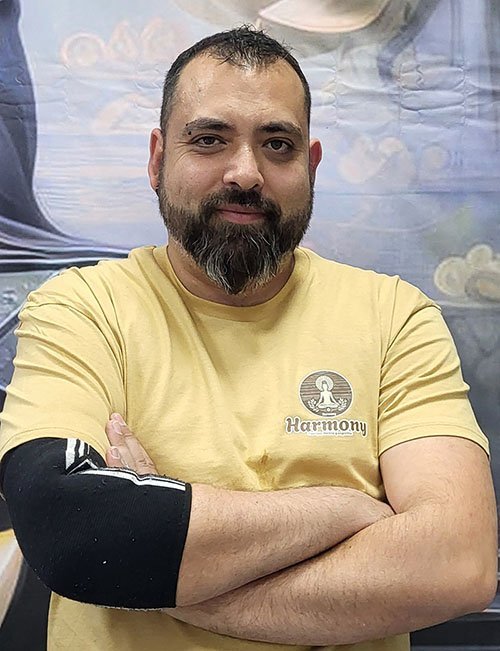 Retrato de David Poyo en Harmony Pilates